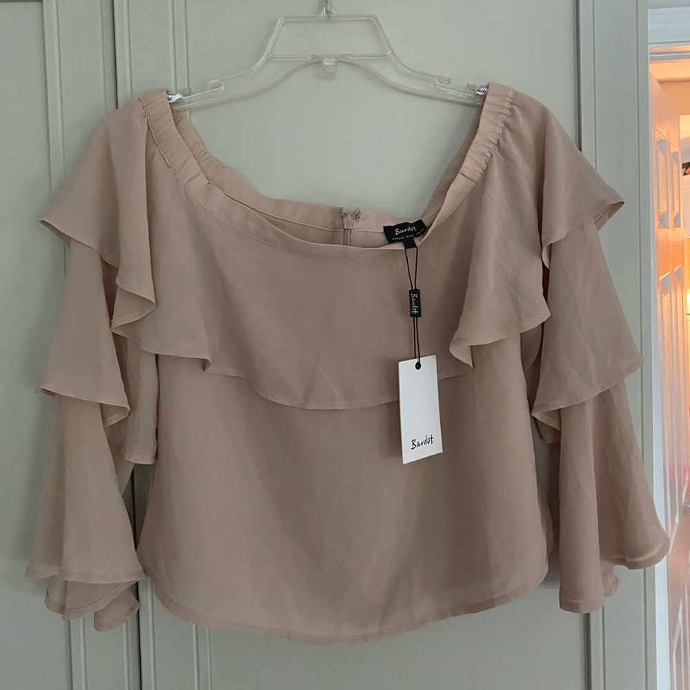 NWT Bardot‎ off the shoulder layered top